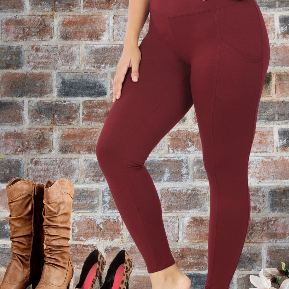 PLUS SIZE BURGUNDY LEGGINGS